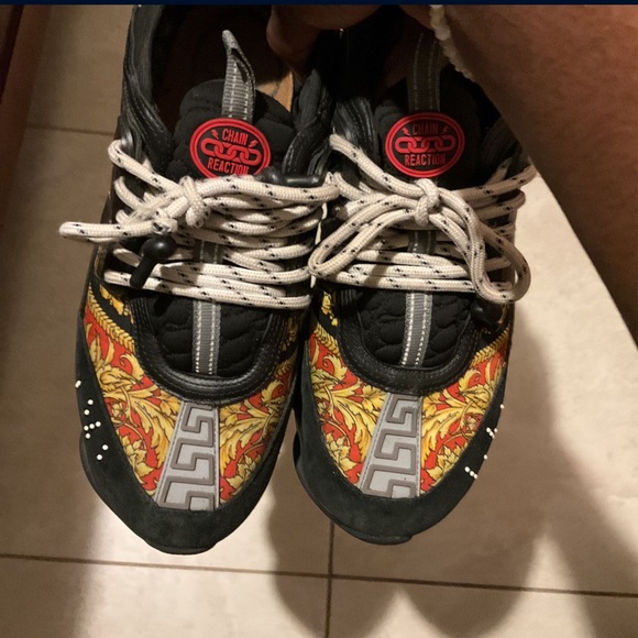 Twill Versace Chain Reactions